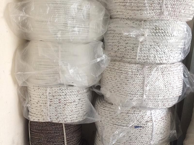 Dây kéo bạt di động