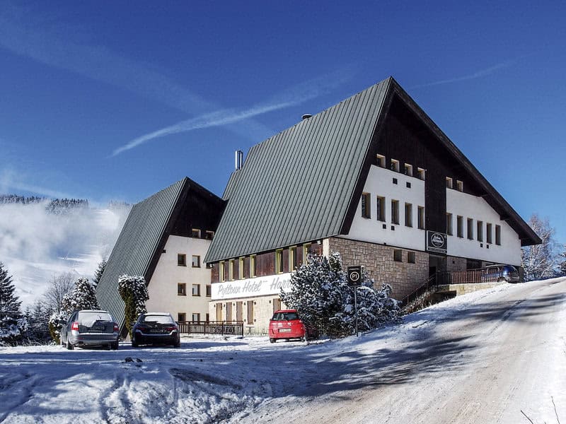 4 Sterne Pytloun Wellness Hotel Harrachov Wasserfall Mumlava in Tschechien Skiurlaub günstig buchen ab 48,00€ 4 Sterne Pytloun Wellness Hotel Harrachov Wasserfall Mumlava in Tschechien Skiurlaub günstig buchen ab 48,00€