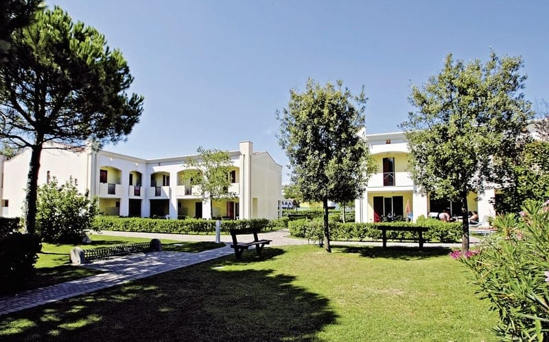 So wohnen Sie im Feriendorf Villaggio Calycanthus 4 Sterne Familienurlaub Italien So wohnen Sie im Feriendorf Villaggio Calycanthus 4 Sterne Familienurlaub Italien