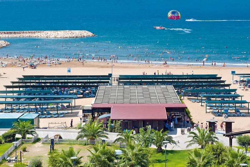 Freut euch auf direkte Strandlage Freut euch auf direkte Strandlage