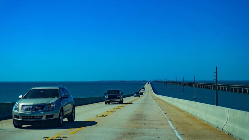 Florida Keyes Brücke auf die Inseln Florida Keyes Brücke auf die Inseln