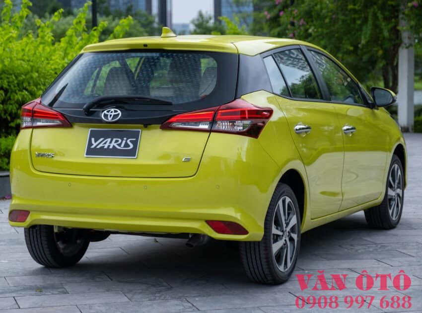 Đuôi xe Yaris 2020