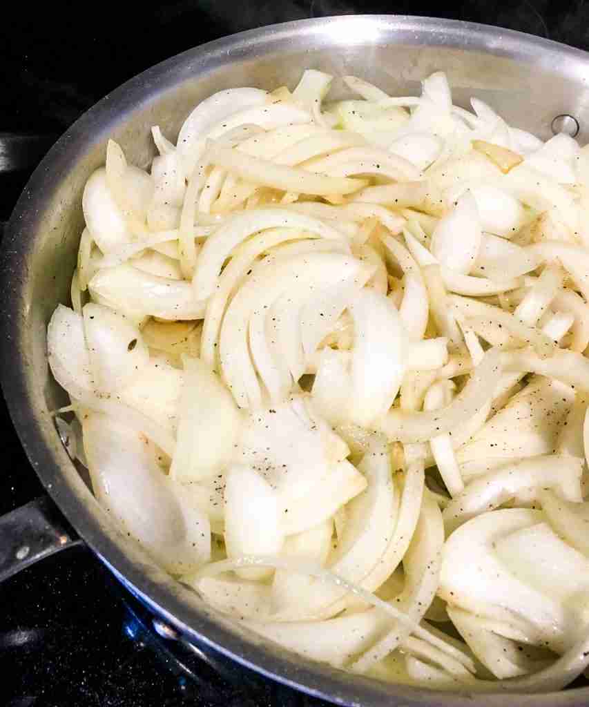 How to Make Caramelized Onions
