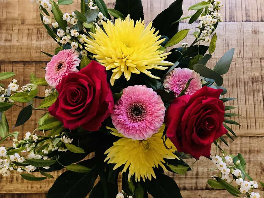 Blumen kann man auch lokal in Nürnberg kaufen.