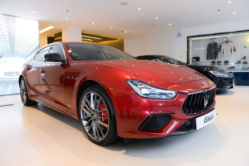 cam xe hoi Maserati