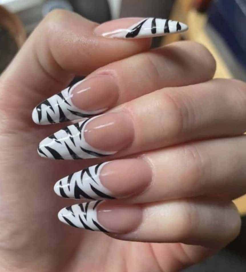 Summer Black and White Nail Design