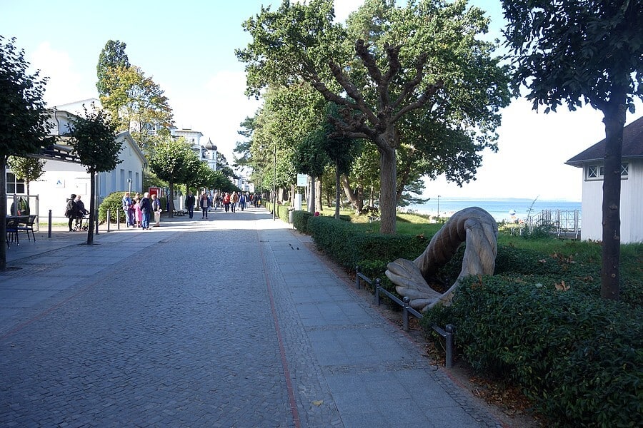 The Binzer promenade is often sheltered.