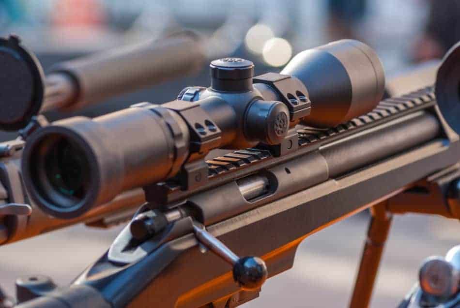 Using a rifle scope inclinometer