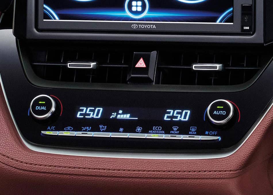 Điều hòa tự động trên Corolla Cross