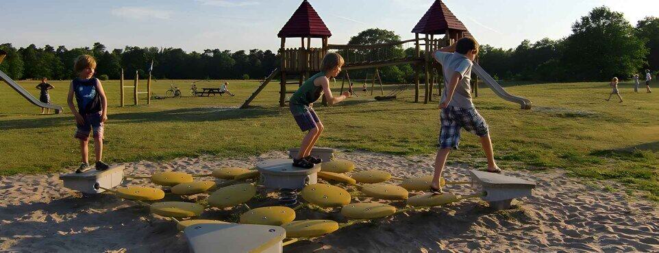 10x Wat is een natuurkampeerterrein eigenlijk? KLEINE CAMPINGS IN DE NATUUR 10x Wat is een natuurkampeerterrein eigenlijk?
