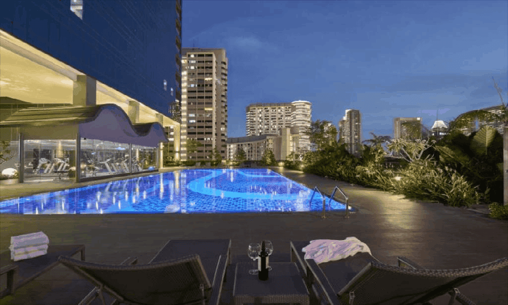 affordable staycation singapore