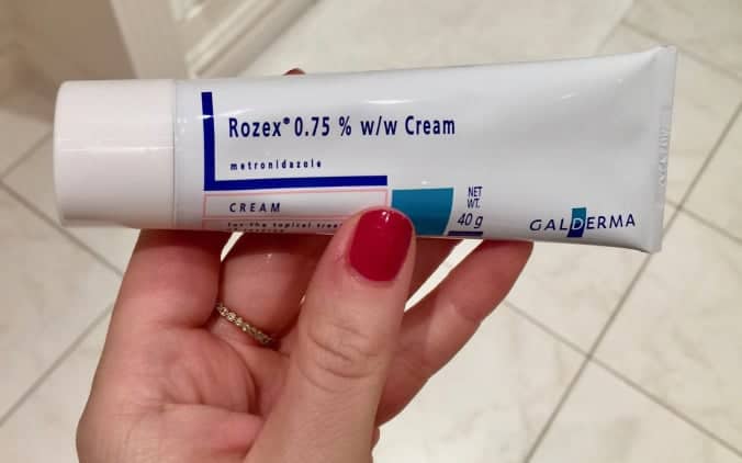 using moisturizer with rozex