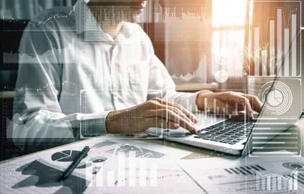 big-data-technology-business-finance-concept_31965-3011 Manufacturing _post_Covid-19