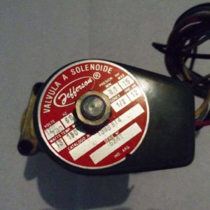 Válvula Solenoide 1/2 Marca: Jefferson Dual Volts 120 – 240
