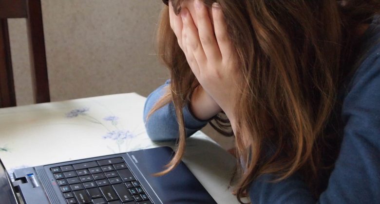 impact of technology Negative impacts of technology