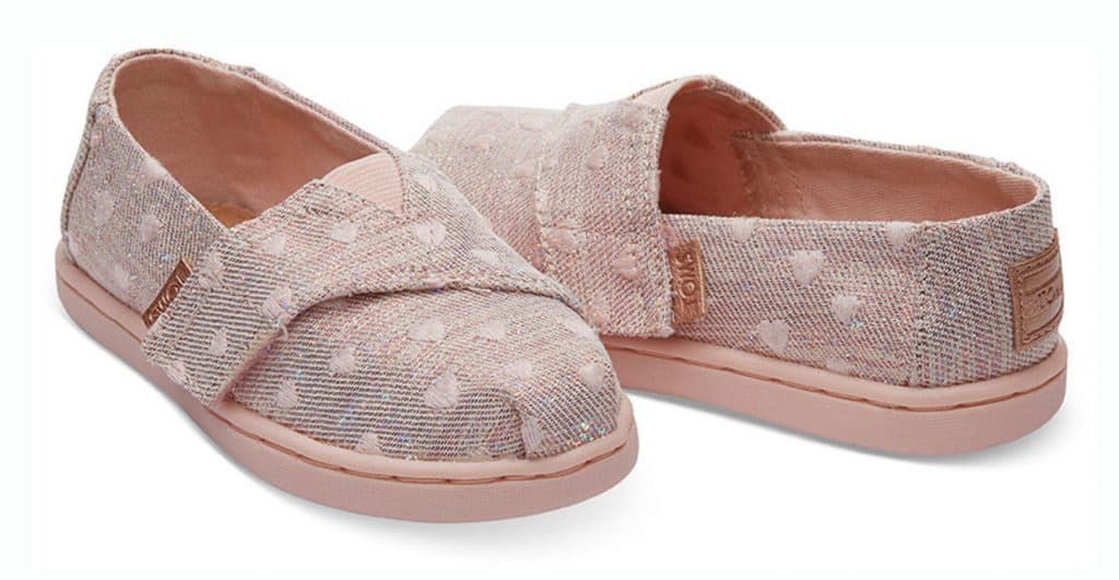 Toms tygskor med hjärtan