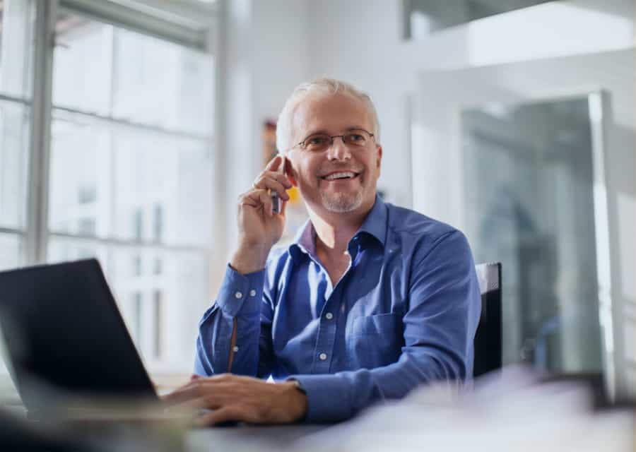 helping-hand-for-all-your-customer-requests