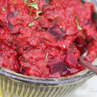 Beetroot masala dahl with leeks, ginger, coconut - easy gluten-free vegan meal