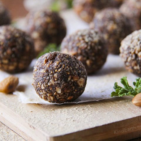 Raw Power Energy Balls - Maca & Fig (with carob & almonds) - gluten-free, vegan, healthy by Anastasia, Kind Earth