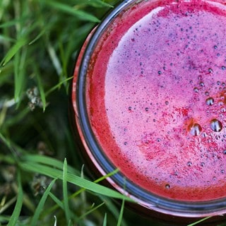 Immune-boosting juice - 3 delicious ways. Beetroot and ginger. By Anastasia, Kind Earth