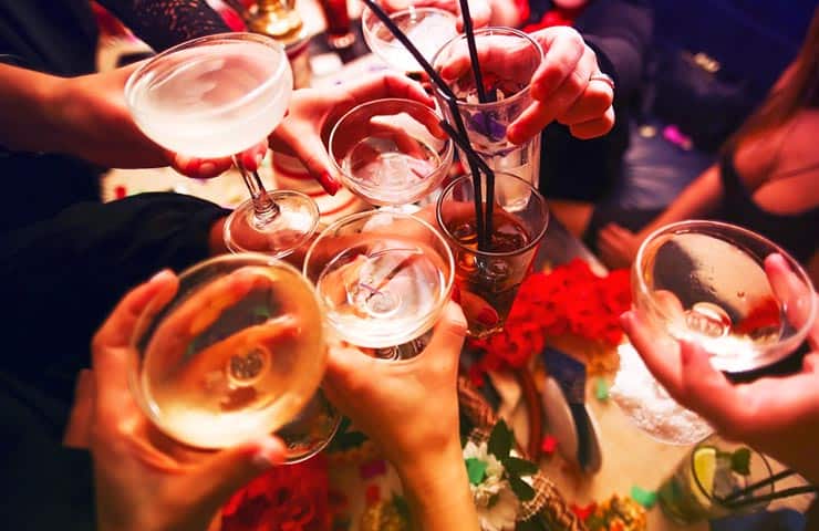 Drinking Alcohol Outside Of The Eating Window