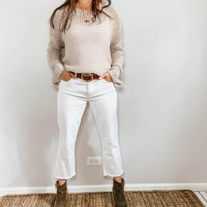 These thrifted fall basics are perfect for all your casual fall outfits. These white straight leg jeans with a cropped raw hem paired with this gray open knit sweater, brown belt, and brown booties are the perfect outfit for fall.