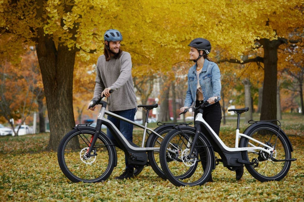 SERIAL 1 - eBikes 6 RUSH CTY Action Walk 1