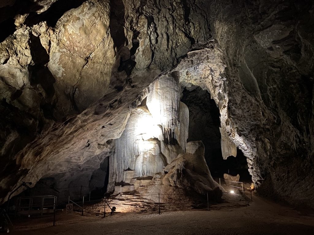 Wellington Caves