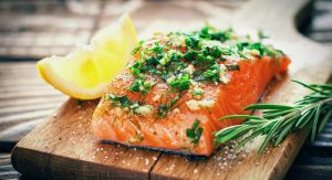 Cancer du sein: un régime riche en oméga-3 peut empêcher la propagation des tumeurs poisson gras omega 3 300x163 - Cancer du sein: un régime riche en oméga-3 peut empêcher la propagation des tumeurs