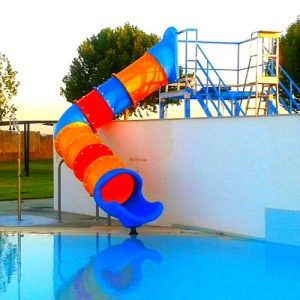 Toboganes acuáticos para piscinas municipales