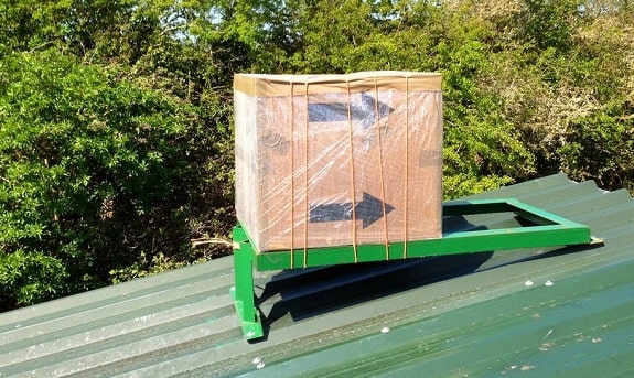 Honey Bee Swarm Catch Hive