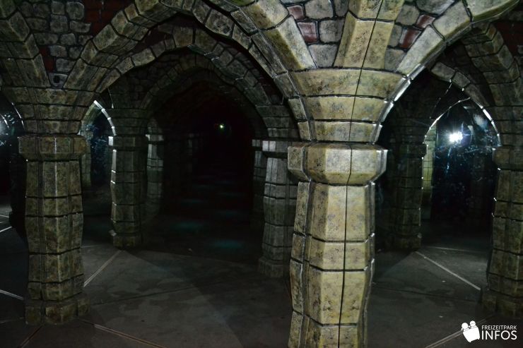 Foto: Freizeitparkinfos.de, Hamburg Dungeon, Das Labyrinth