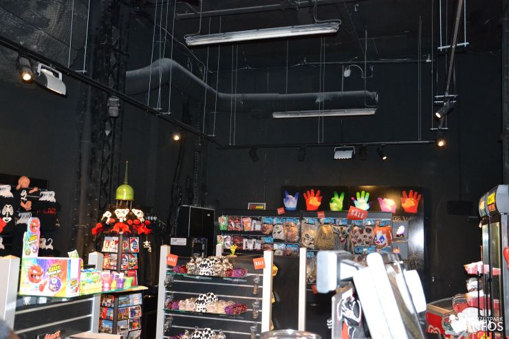 Foto: Freizeitparkinfos.de, Hamburg Dungeon, Gruselshop