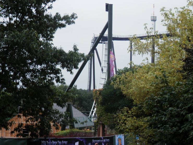 Foto: theheidepark, Wing Coaster Bauupdate – 15.09.2013