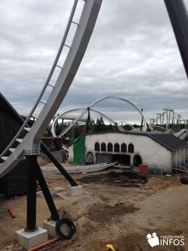 Foto: Freizeitparkinfos.de, Baubilder vom Wing Coaster für 2014, 26.10.2013