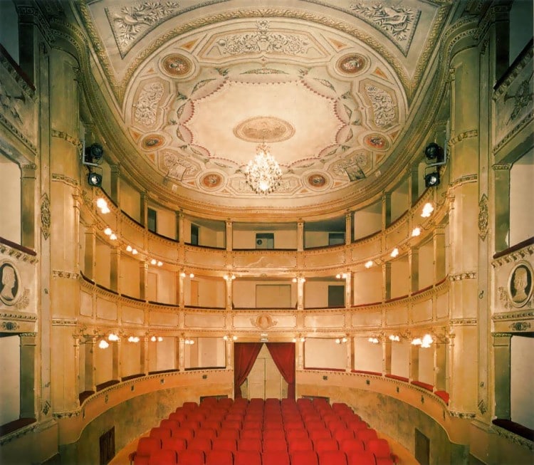 platea-palco-teatro-anghiari-teatro-comunale-dei-ricomposti