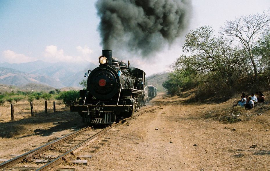 La fascinación de ver pasar el tren