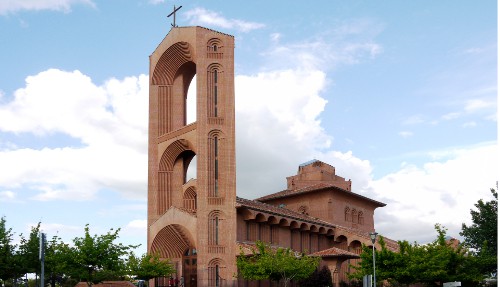 alquiler de furgonetas Pozuelo de Alarcon portes baratos mudanzas economicas madrid Pozuelo de Alarcon