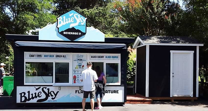 Six Flags Outdoor Beverage Kiosk kiosk manufacturer