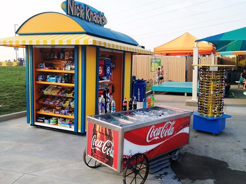 King's Island Outdoor Retail Merchandiser retail merchandiser kiosk