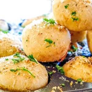 Gluten Free Cheesy Garlic Rolls
