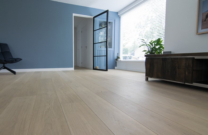 geschuurde-houten-vloeren-jpg Geschuurde houten vloeren