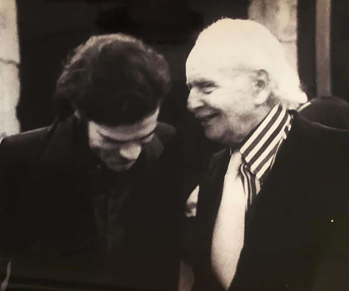 Avec Louis Aragon en 1974. Photo : Claude Gaspari Avec Louis Aragon en 1974. Photo : Claude Gaspari