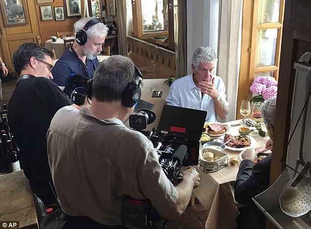 Roadrunner é uma forma de matar a saudade de Anthony Bourdain Roadrunner é uma forma de matar a saudade de Anthony Bourdain