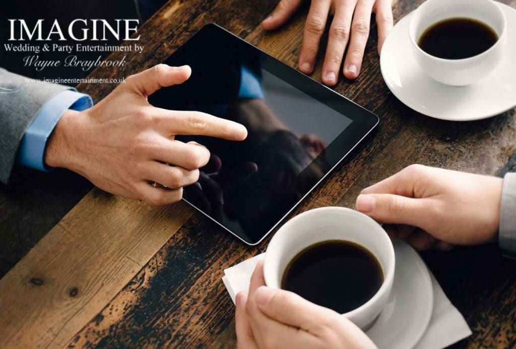 NINE reasons why you SHOULD hire me for your wedding 3 Access your event planning account