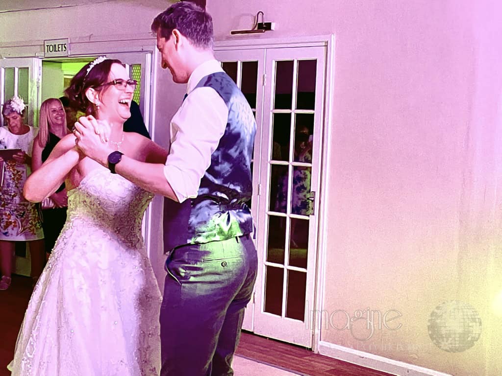 Wedding DJ at Minstrel Court: Nicola & Ian 2 Wedding DJ at Minstrel Court 02