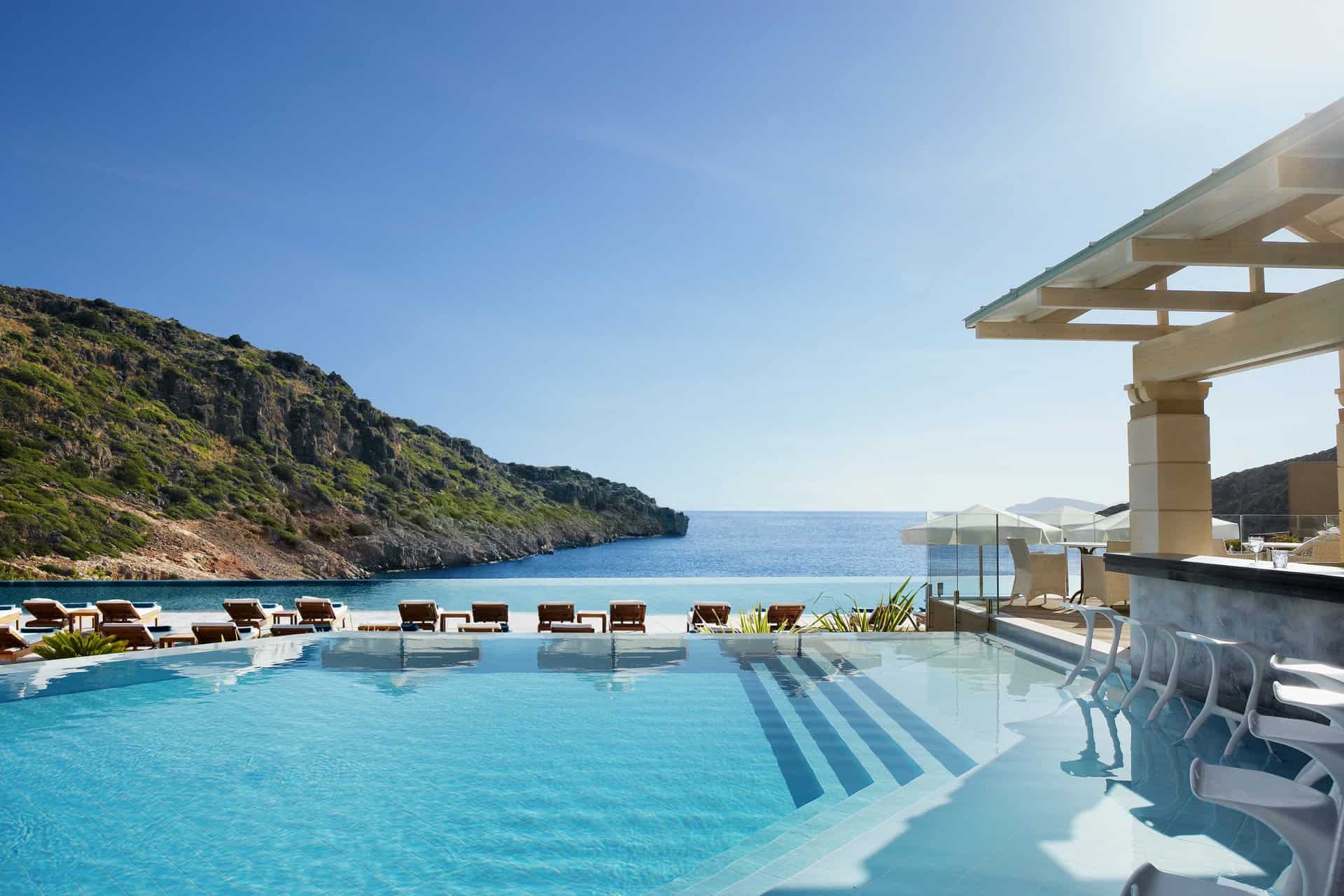Daois Cove - Traumhafter Ausblick aufs Meer vom Pool aus