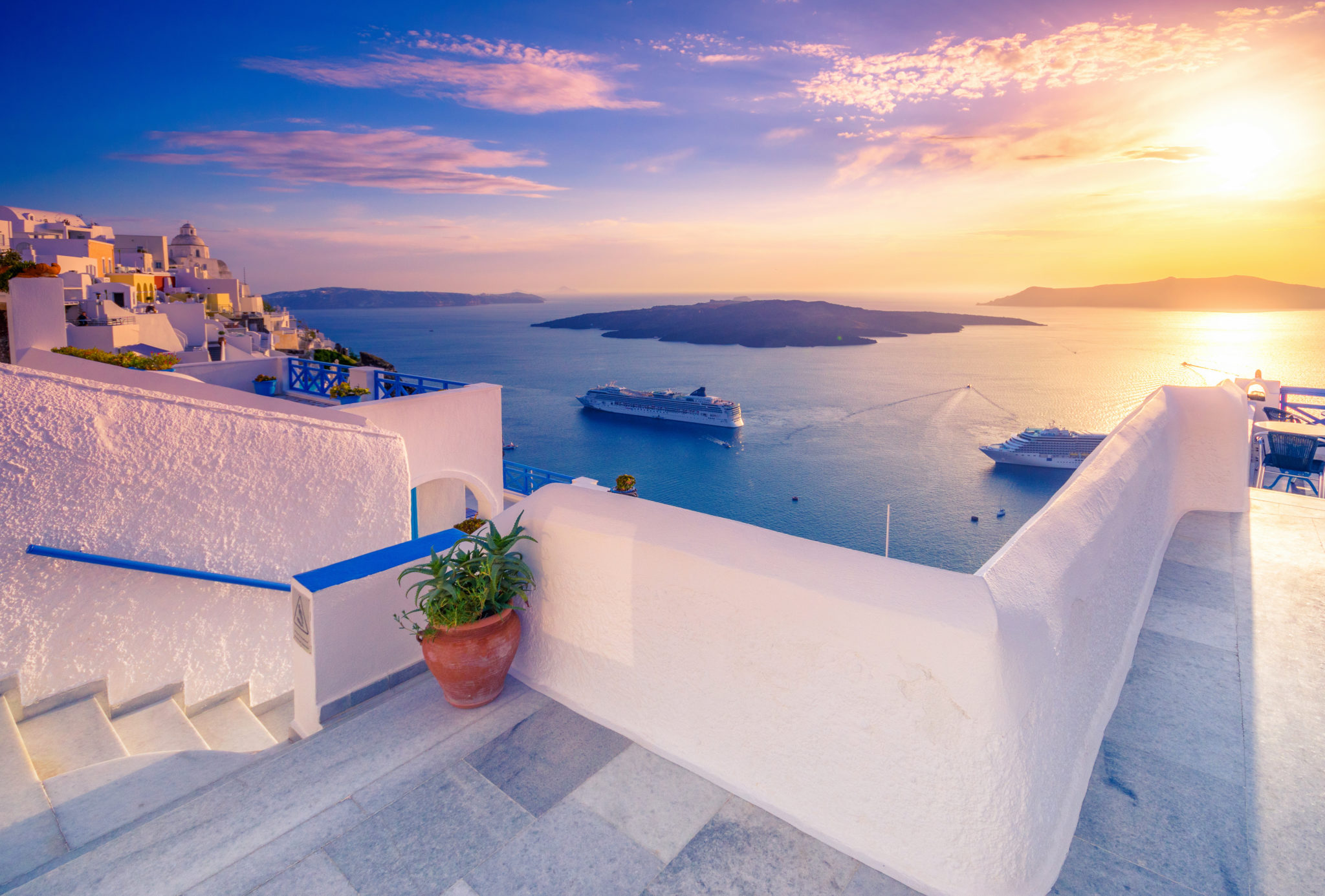 Santorini - Blick auf das Meer zum Sonnenuntergang