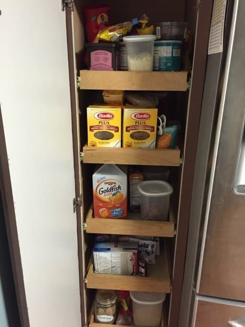 disorganized-kitchen-pantry