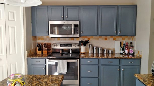 kitchen cabinet makeover with General Finish Gray Gel Stain